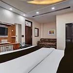 Hotel O Mount Palace
